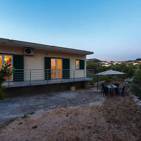Holiday Home Iris Marina Exterior foto